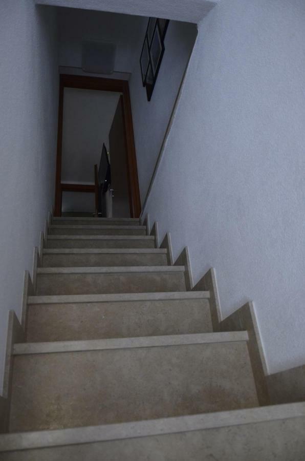 B&B La Casa Sulla Roccia Пиетрапертоза Екстериор снимка